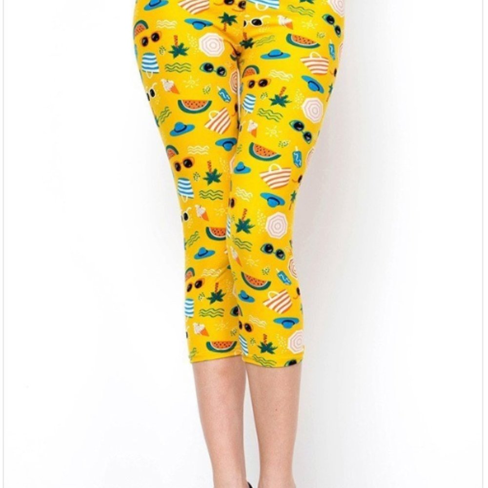 any 3/$25  Beach Party Capris One Size & Plus Sz